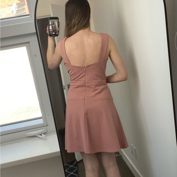 Le Chateau Drop Waist cut out dress - Size Medium - Picture 4 of 4